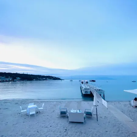 Le Chaland - Pied Dans L'eau - Waterfront Villa *